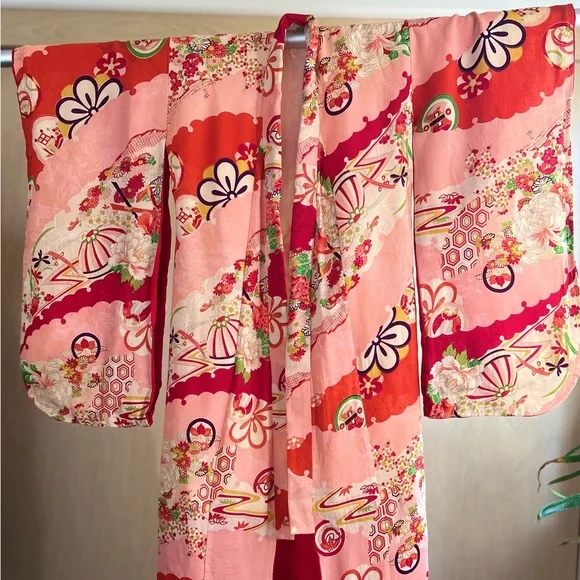 Antique Silk Kimono - Picture 2 of 10